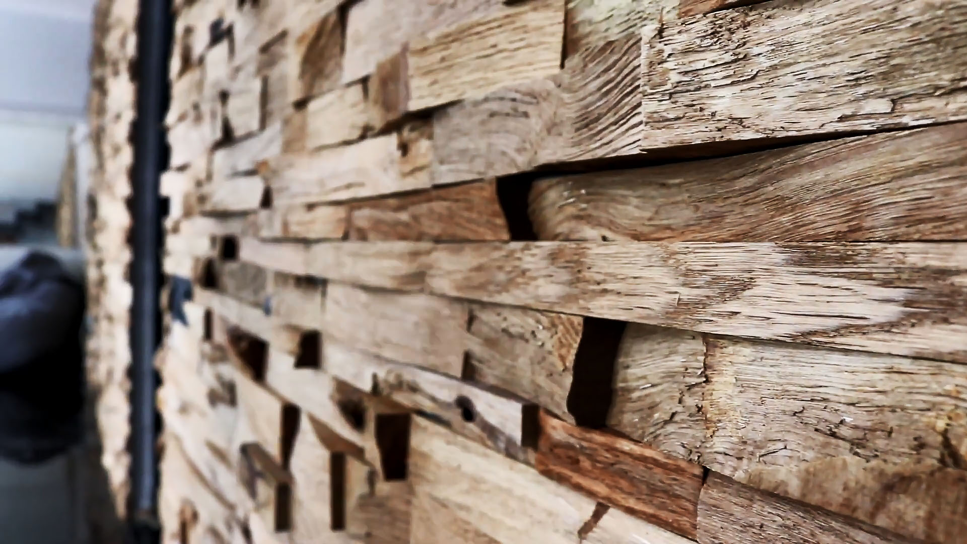 Как сделать креативный деревянный декор на стену из обрезков пиломатериалов