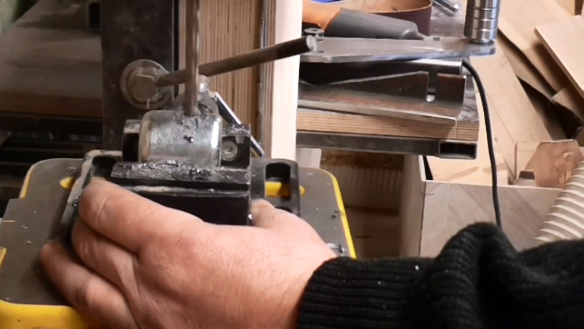 Как сделать шкив для гриндера без токарки из куска трубы