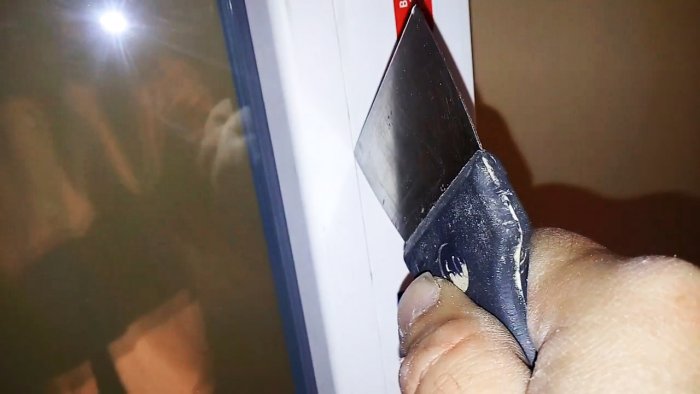 Чем и как снять штапики с пластикового окна без повреждений