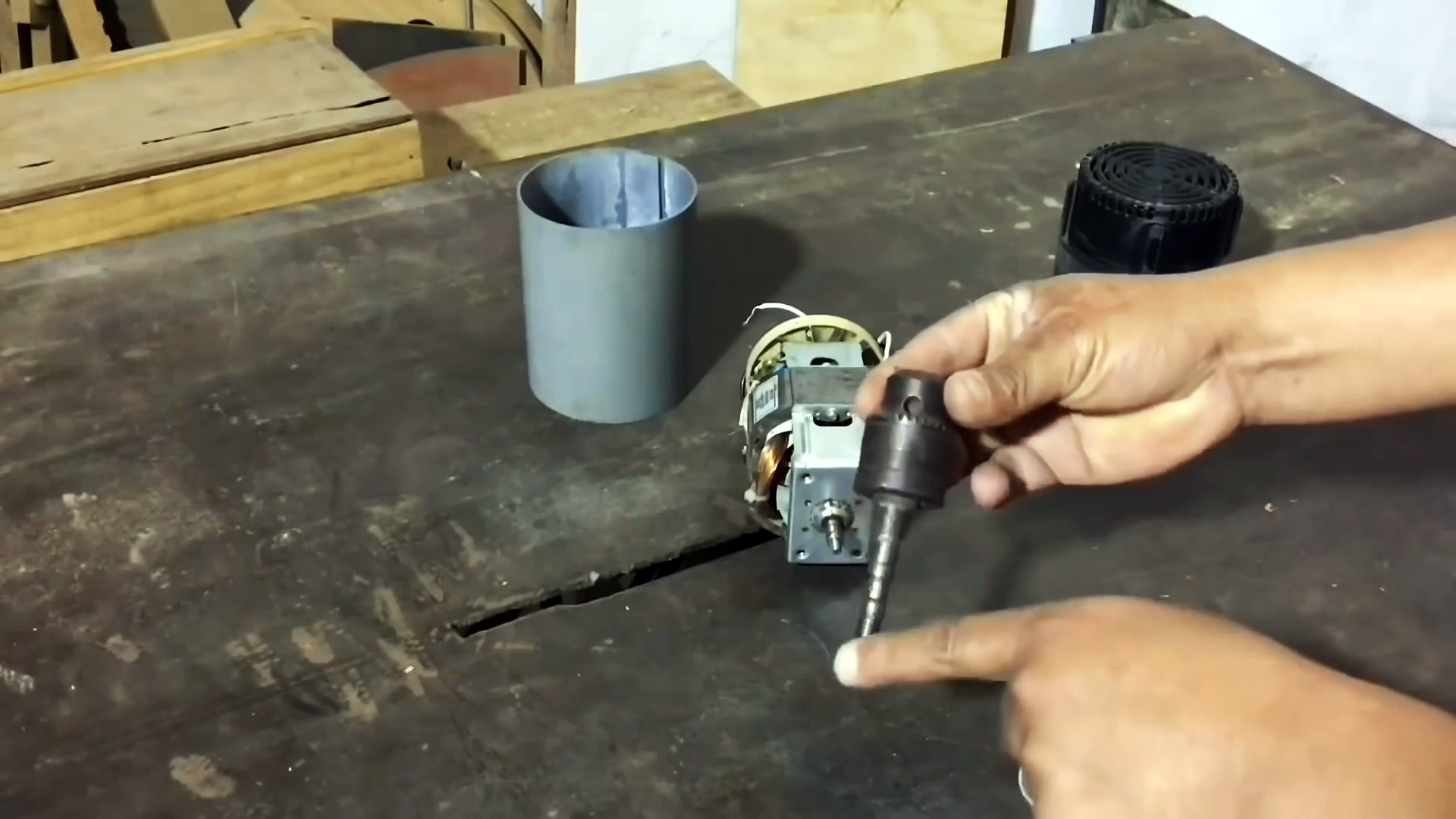Как сделать ручной фрезер из сломанного блендера