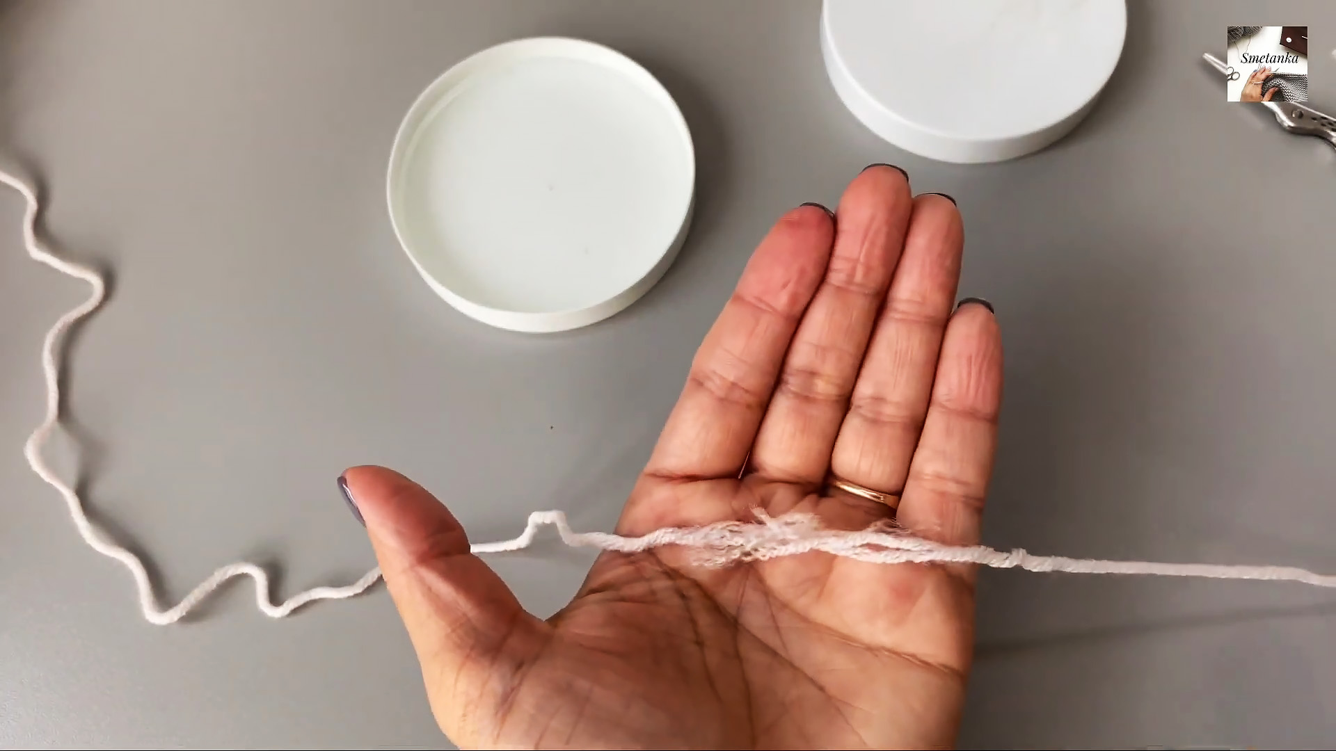 Как соединить шерстяную нить без узла и утолщения