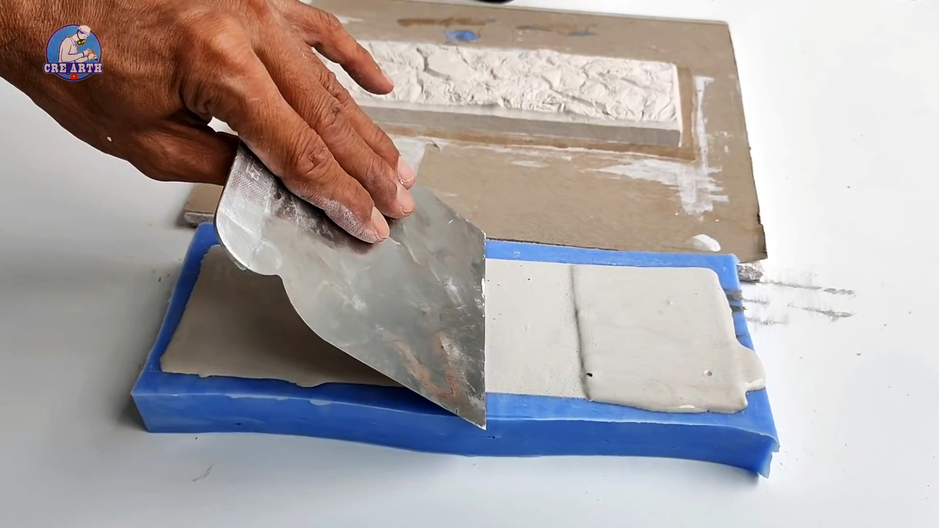Как самому изготовить форму для отливки настенной плитки из гипса