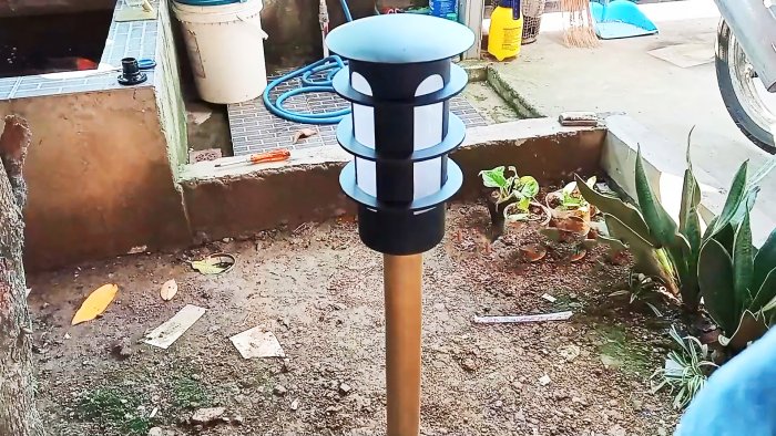 Как сделать современный садовый светильник за копейки из трубы ПВХ