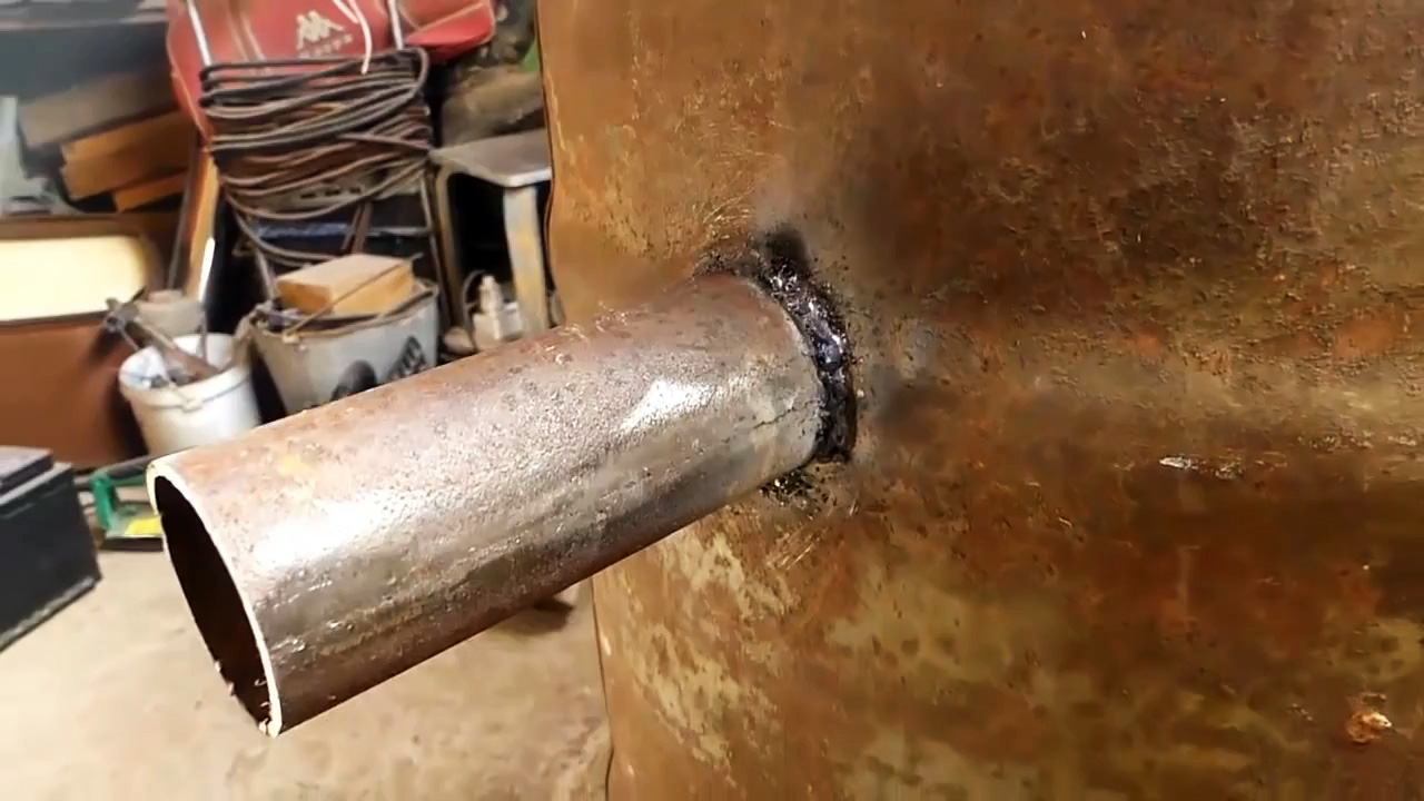 Как сделать печь длительного горения из металлического лома