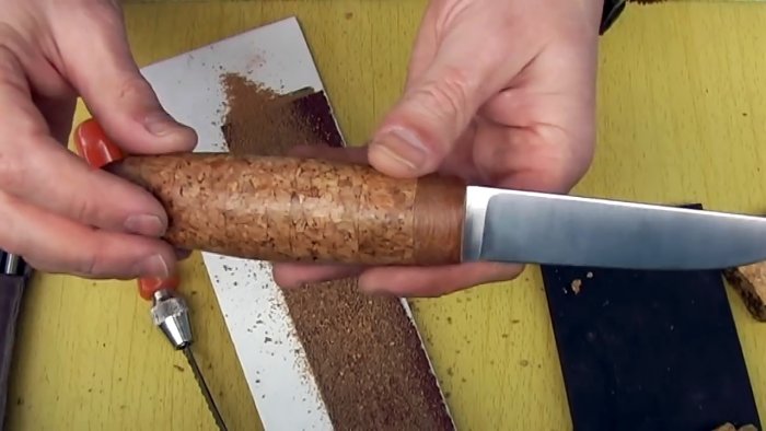 Как сделать рукоять ножа из пробок