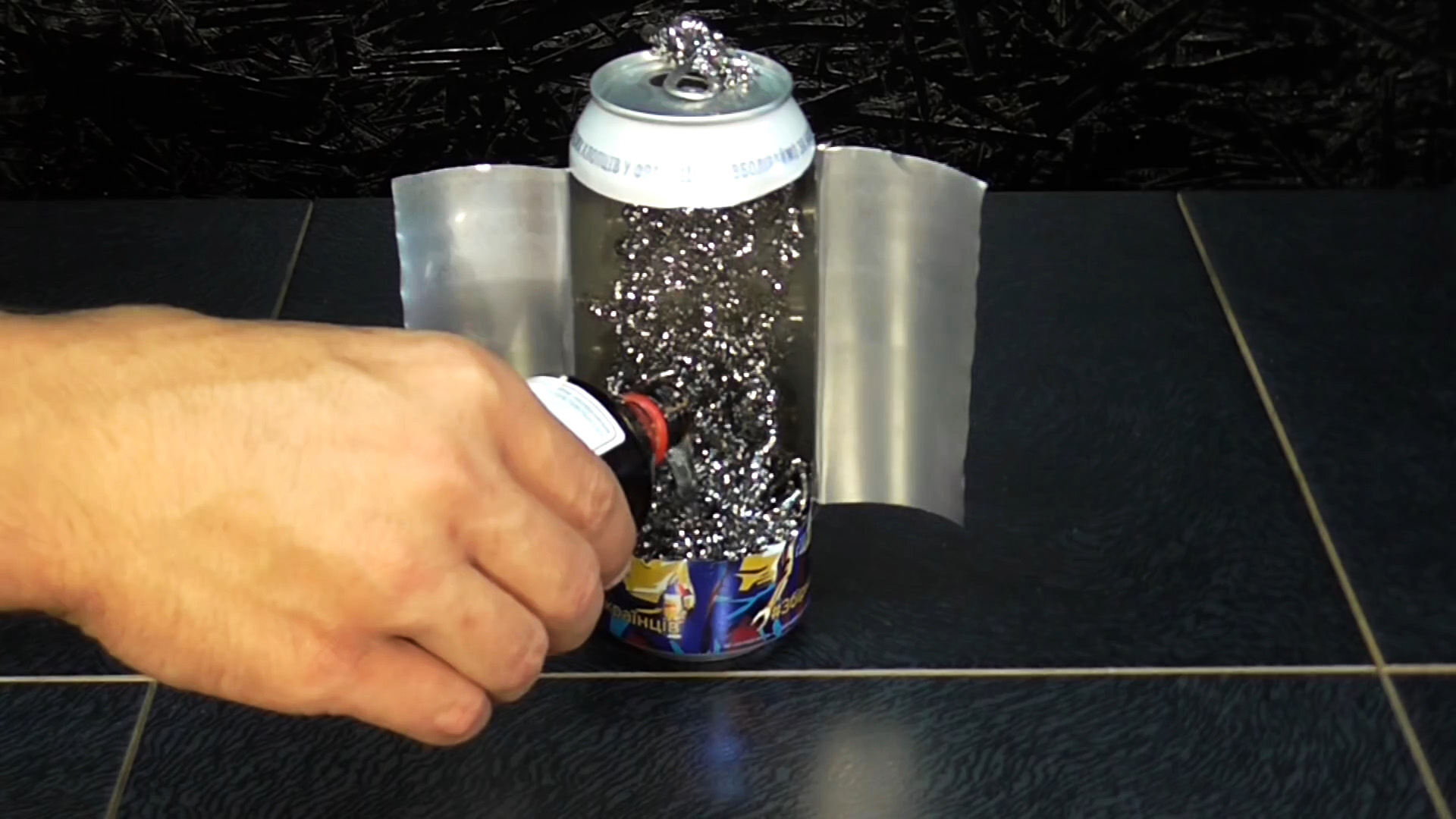 Как сделать каталитический обогреватель из алюминиевой банки и металлической губки