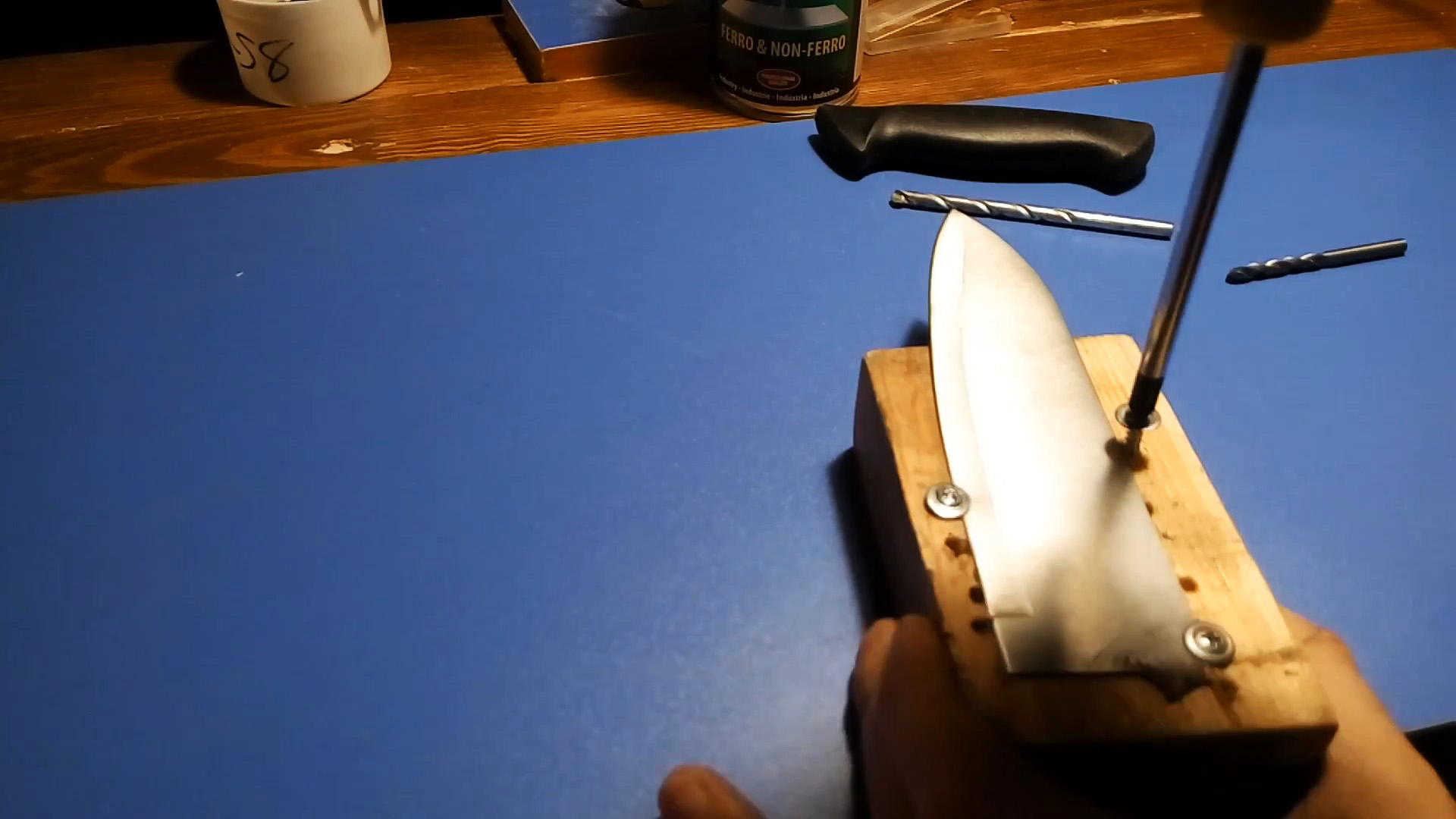 Как и чем легко просверлить клинок ножа из каленой стали
