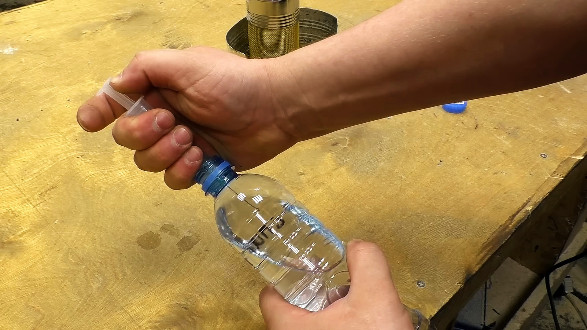 Как сделать биокамин на спирту из консервных банок