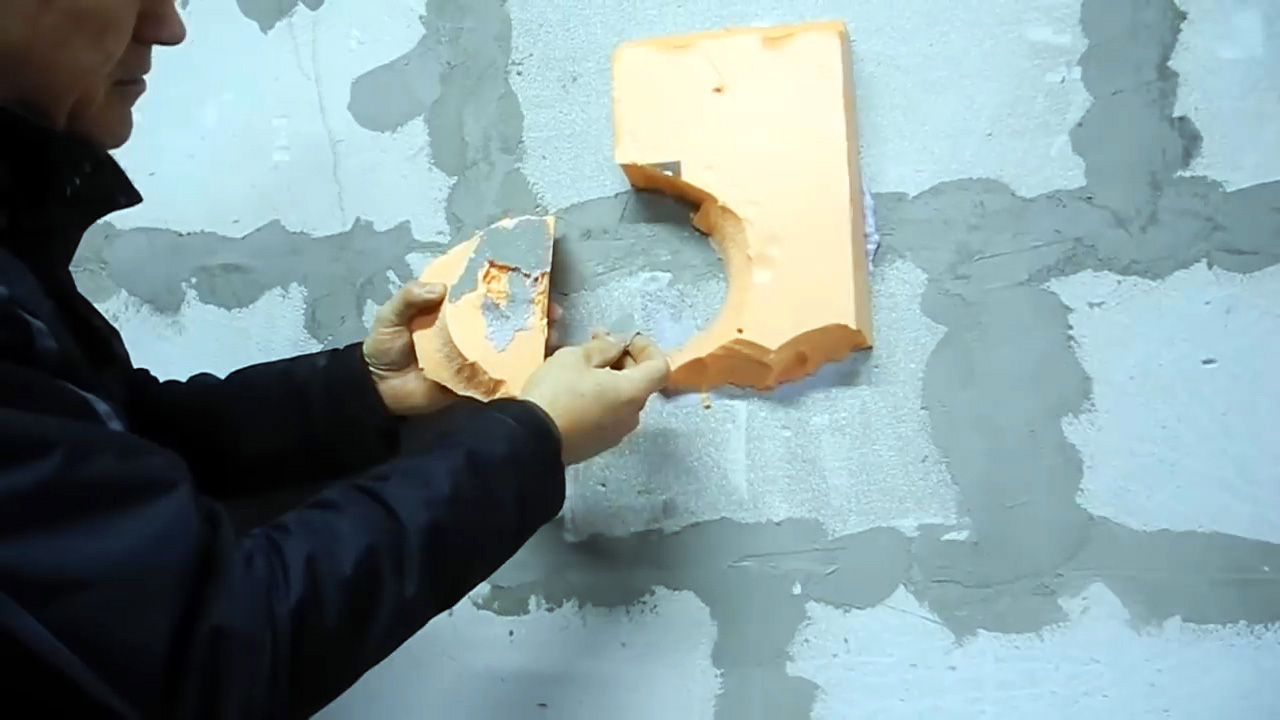 Как упростить процесс крепления пеноплекса к стенам из пеноблоков без потери качества