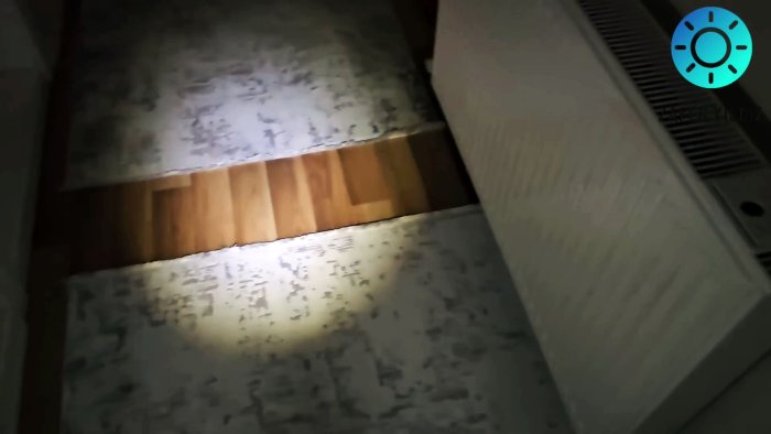 Как сделать фонарик без батареек