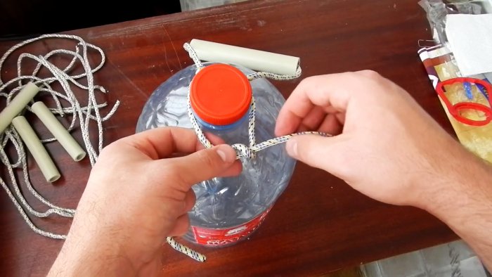 Как сделать надежную ручку для ПЭТ бутылки