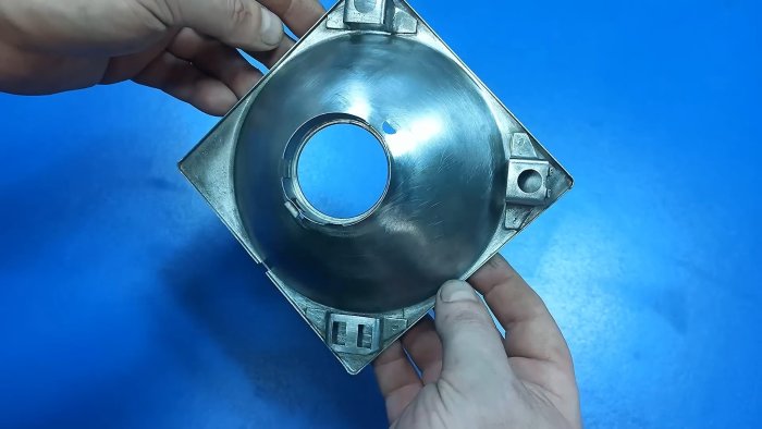 Как восстановить отражатель фары