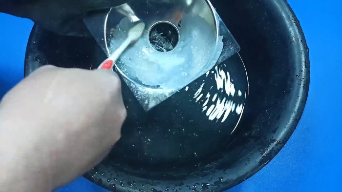 Как восстановить отражатель фары