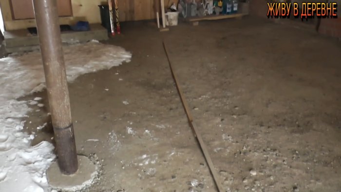 Суперпростое приспособление для чистки снега с крыши