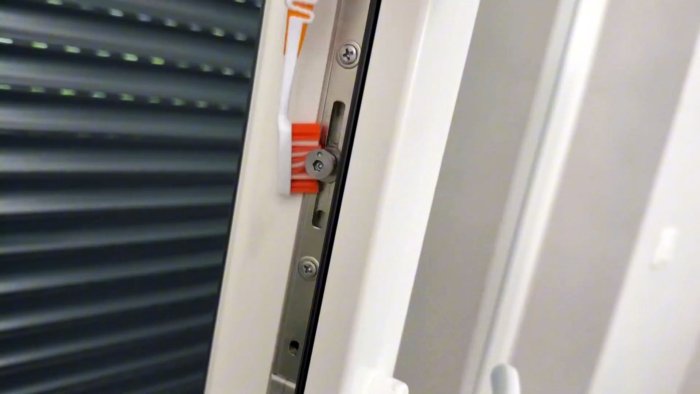 Ручка окна заедает или не закрывается Простое решение