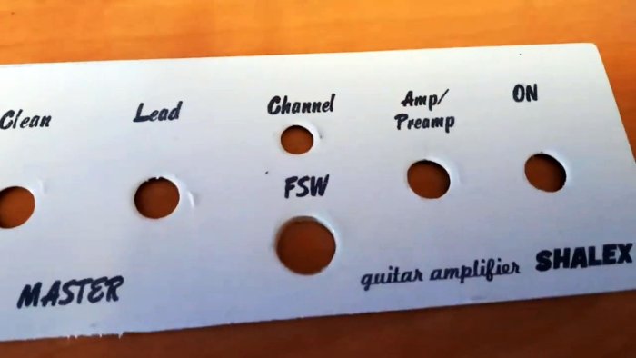 Как перенести красивые надписи на панель усилителя