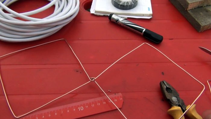 Как сделать антенну для цифрового ТВ DVB‑T2 своими руками