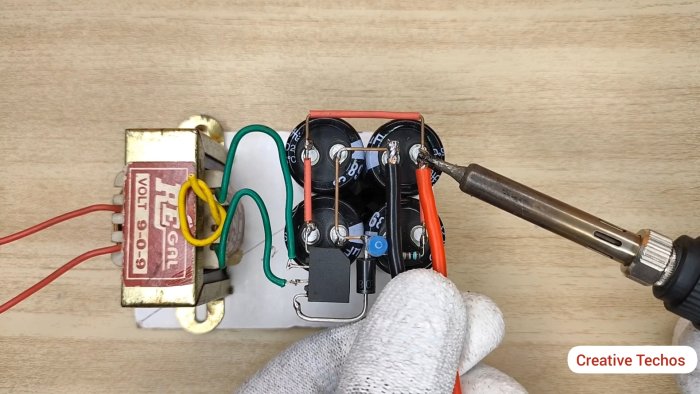 Аппарат для точечной сварки на конденсаторах