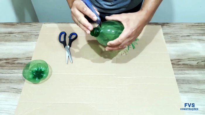 Как сделать метлу из ПЭТ бутылок