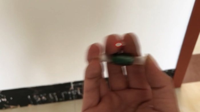 Пульт без батареек от энергии тряски