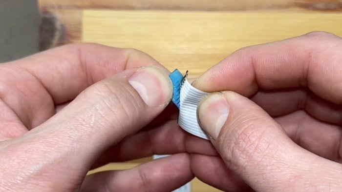 Как зачистить и восстановить гибкий шлейф