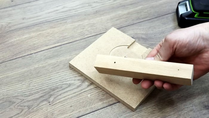 Как просверлить отверстие в болте точно по центру