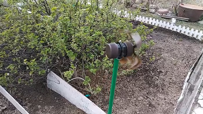 Как сделать отпугиватель кротов Тихоня