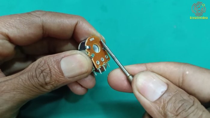 Универсальный зарядник для любых АКБ