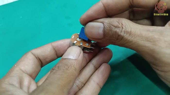 Универсальный зарядник для любых АКБ