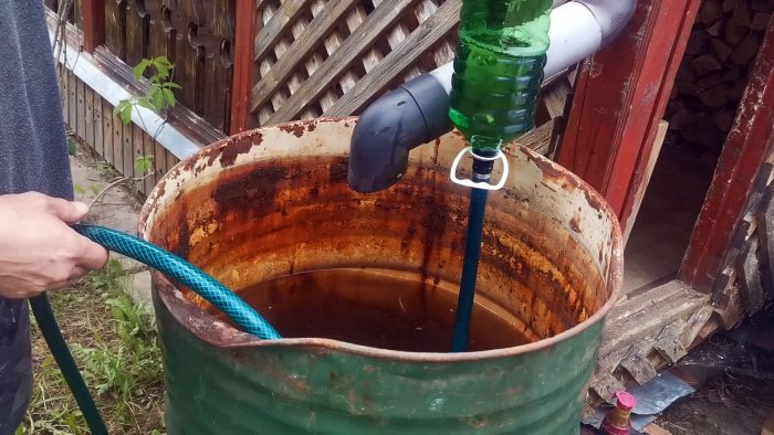 Полив из бочки без насоса