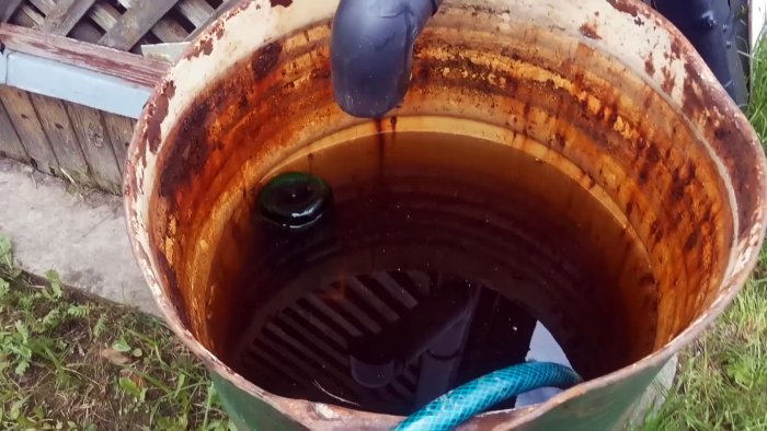 Полив из бочки без насоса