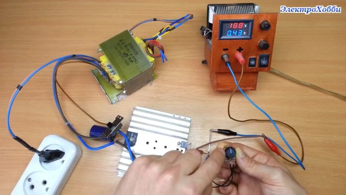 Регулируемый блок питания 36 В 10 А схема на LM317
