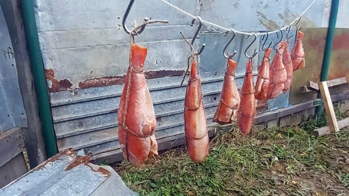 Как сделать крутую коптильню из старого бака