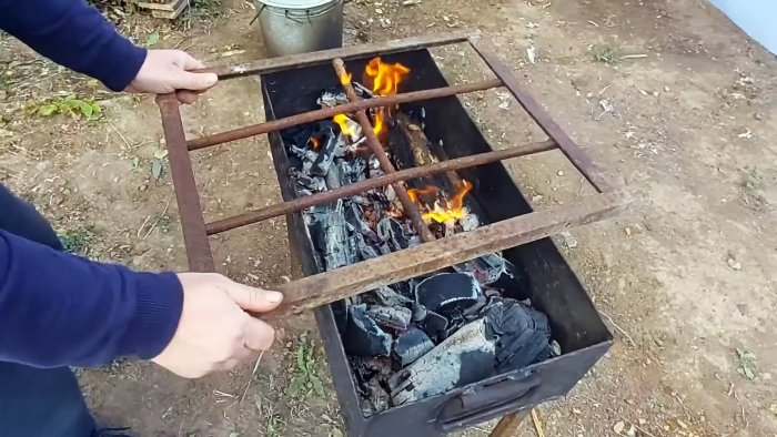 Как сделать крутую коптильню из старого бака