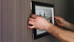 Как повесить картину без сверления, гвоздей и саморезов Как повесить картину без сверления, гвоздей и саморезов